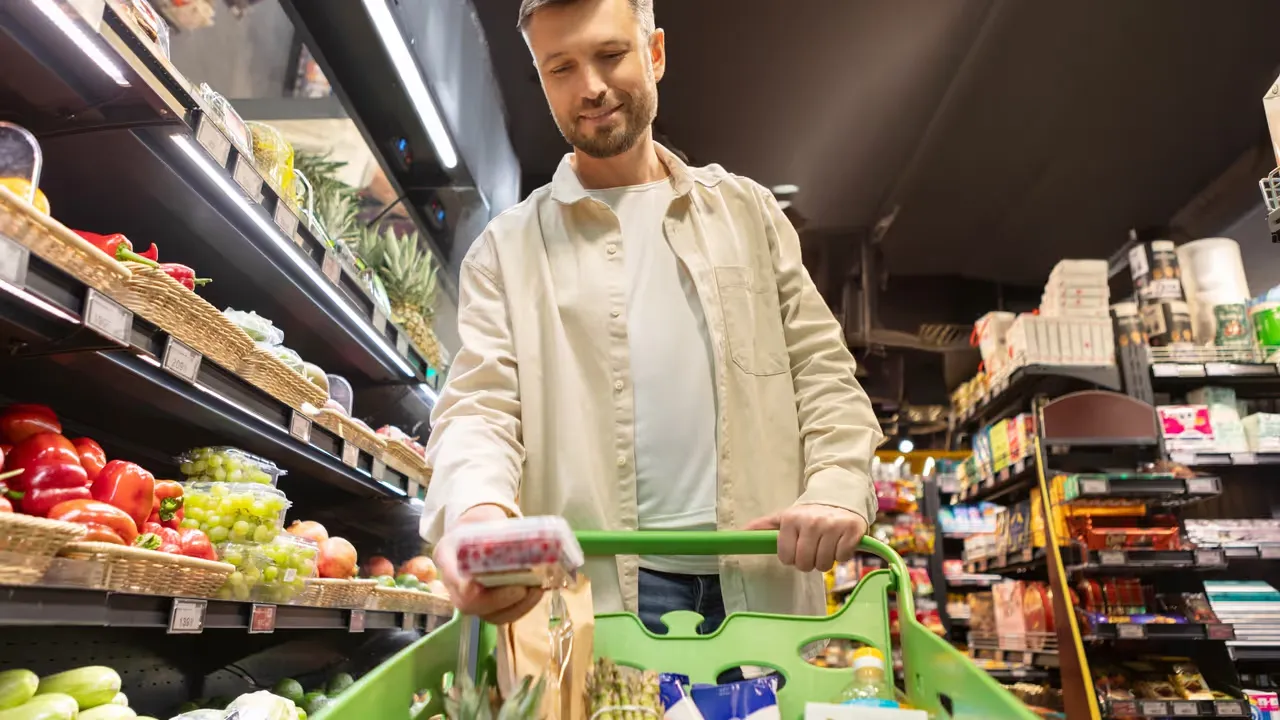 Från butik till skärm och hållbarhet